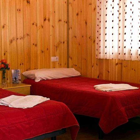 Camping Valle De Tena Sabiñánigo Eksteriør billede