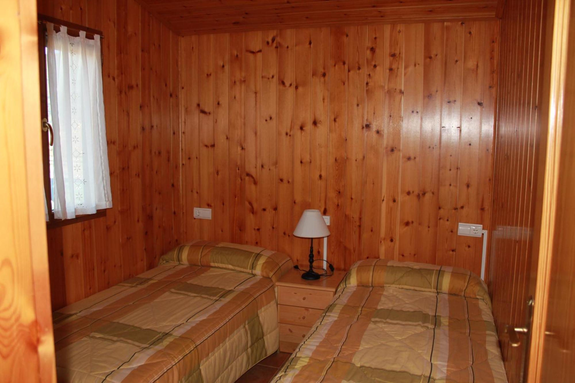 Camping Valle De Tena Sabiñánigo Eksteriør billede